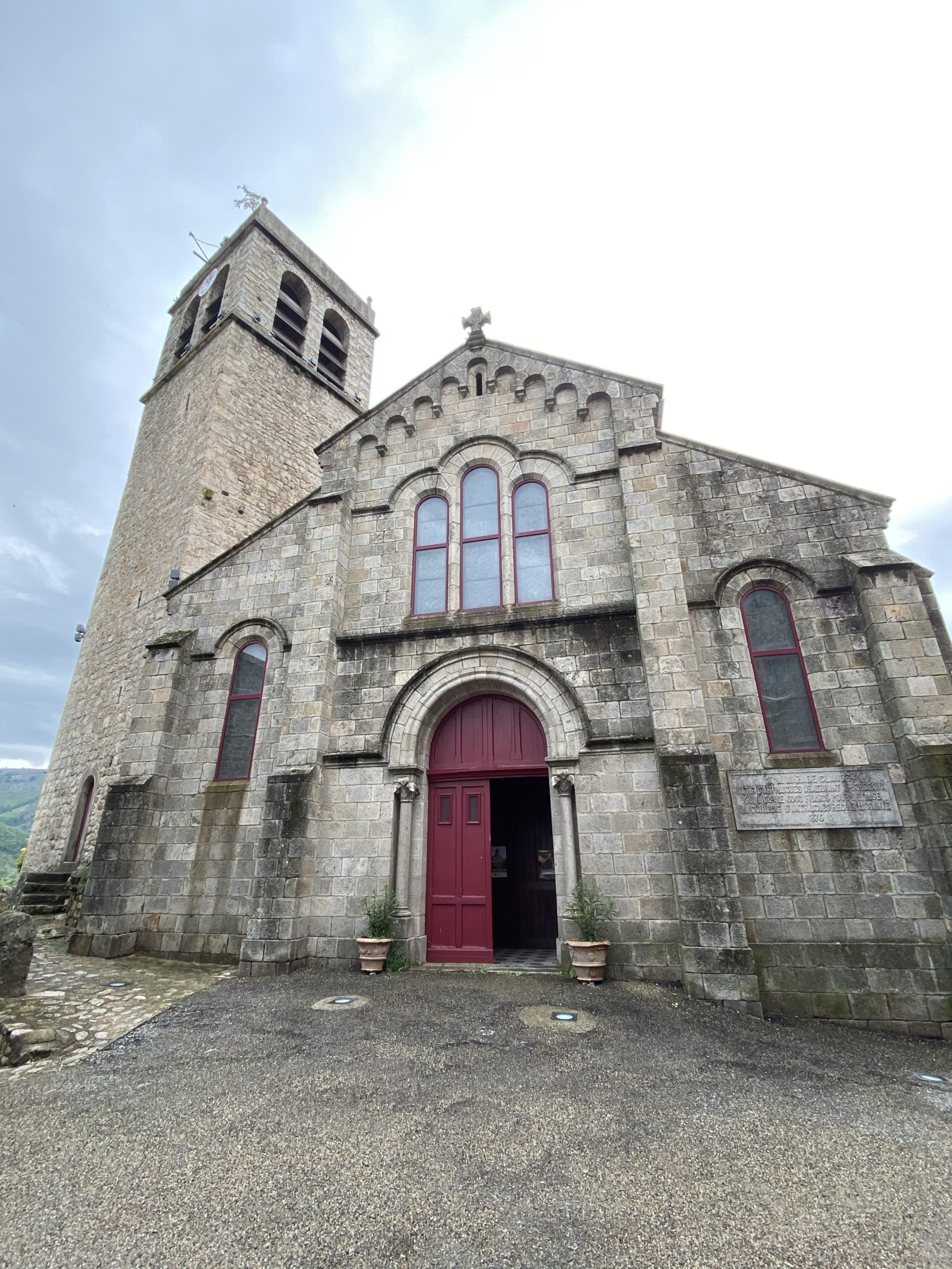 église ste badile antraigues sur volane