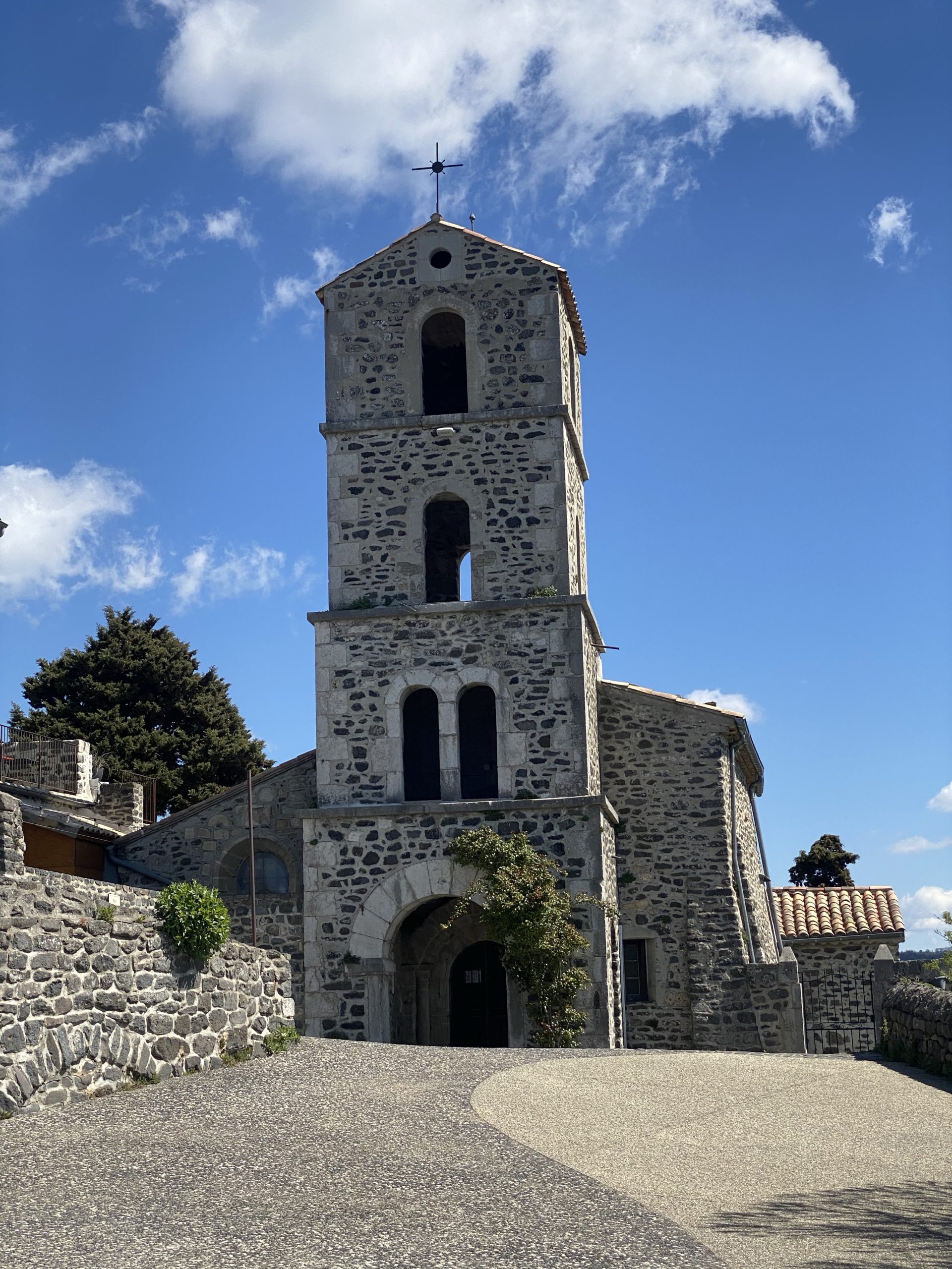 saint laurent sous coiron village de caractère ardeche