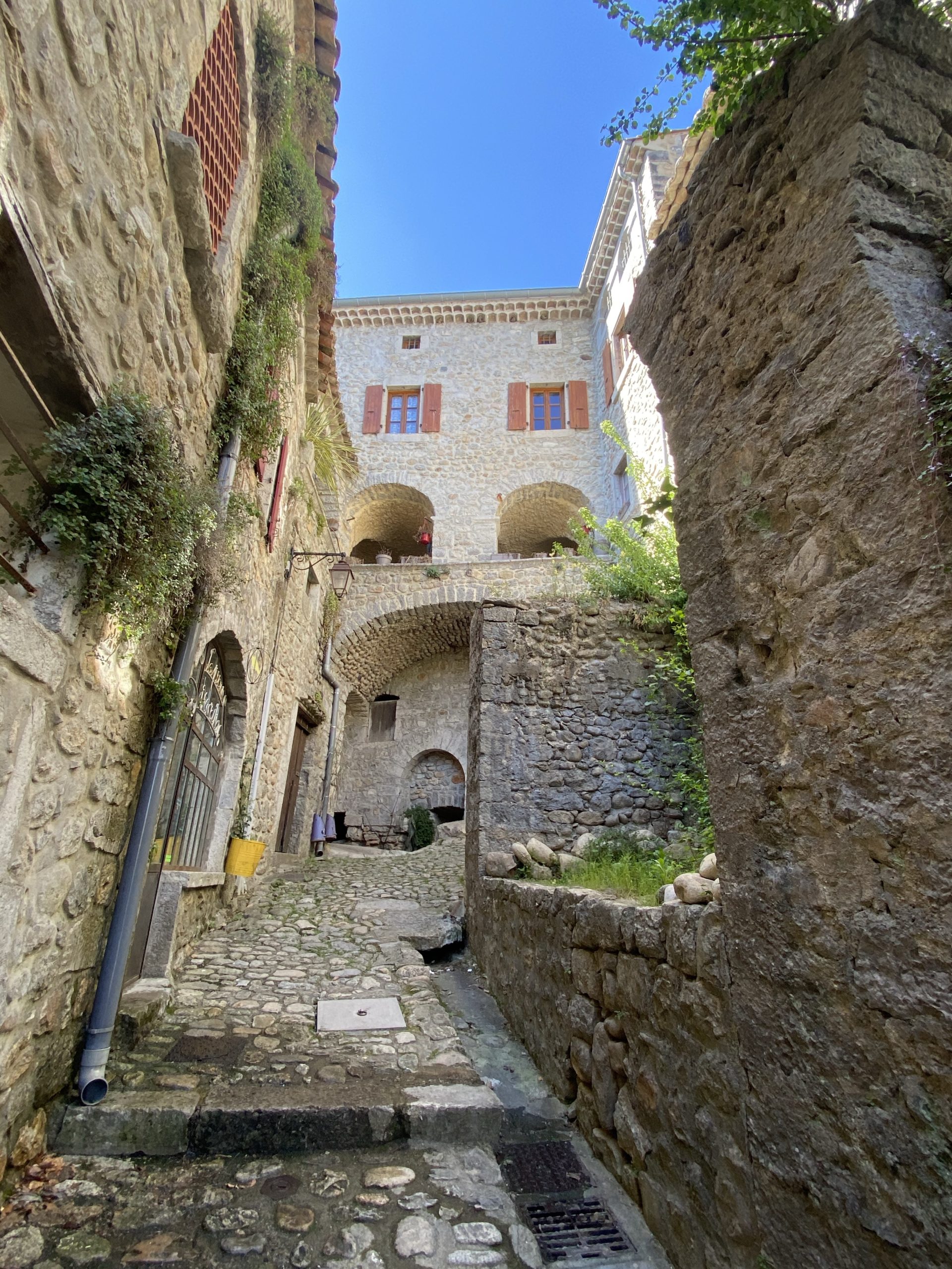 village médiéval de labeaume ardeche