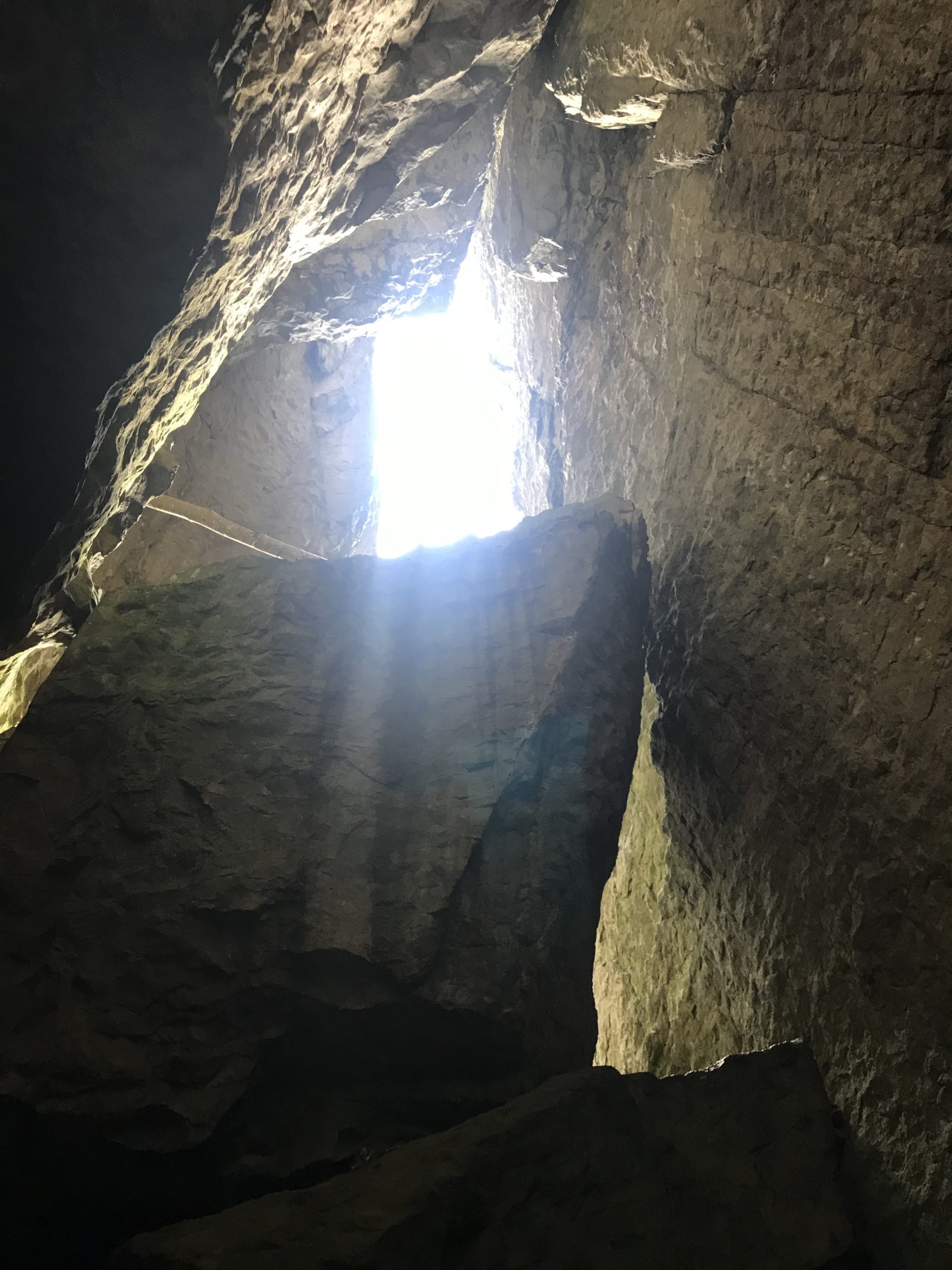 grotte de saint reignier - plateau de la madeleine retournac