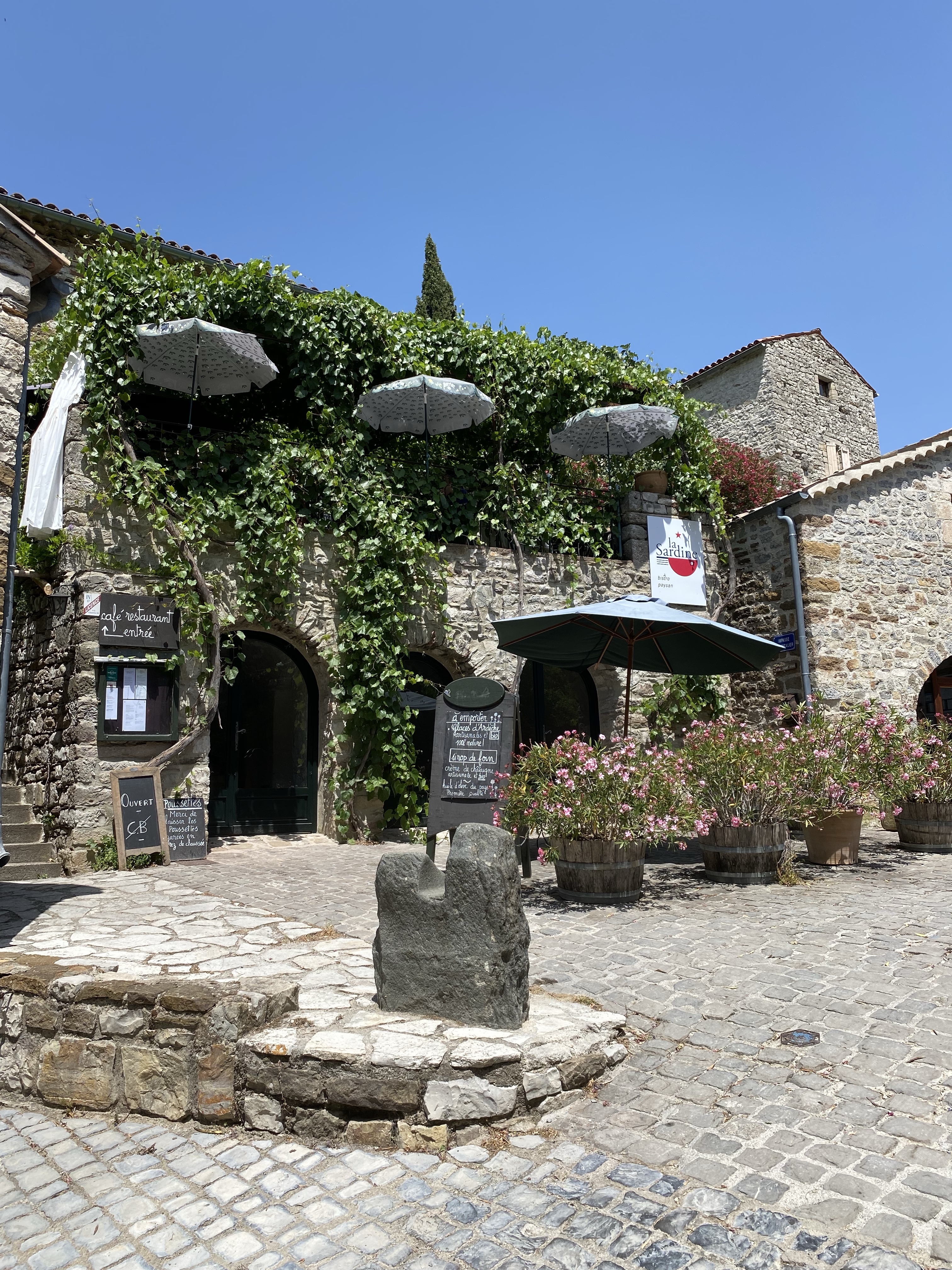 Naves - Village de caractère ardéchois