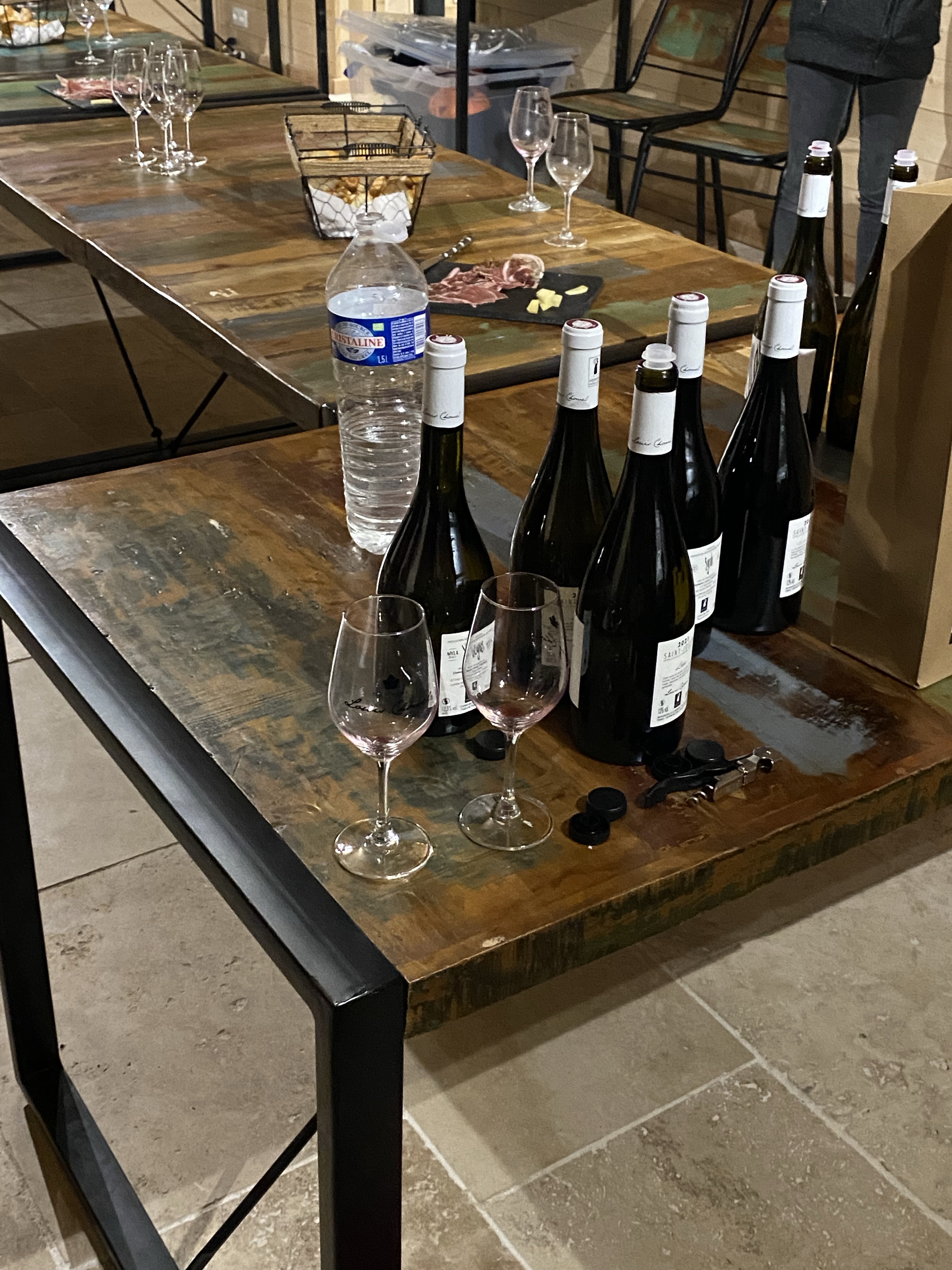 Dégustation de vin par le Domaine Louis Chomel