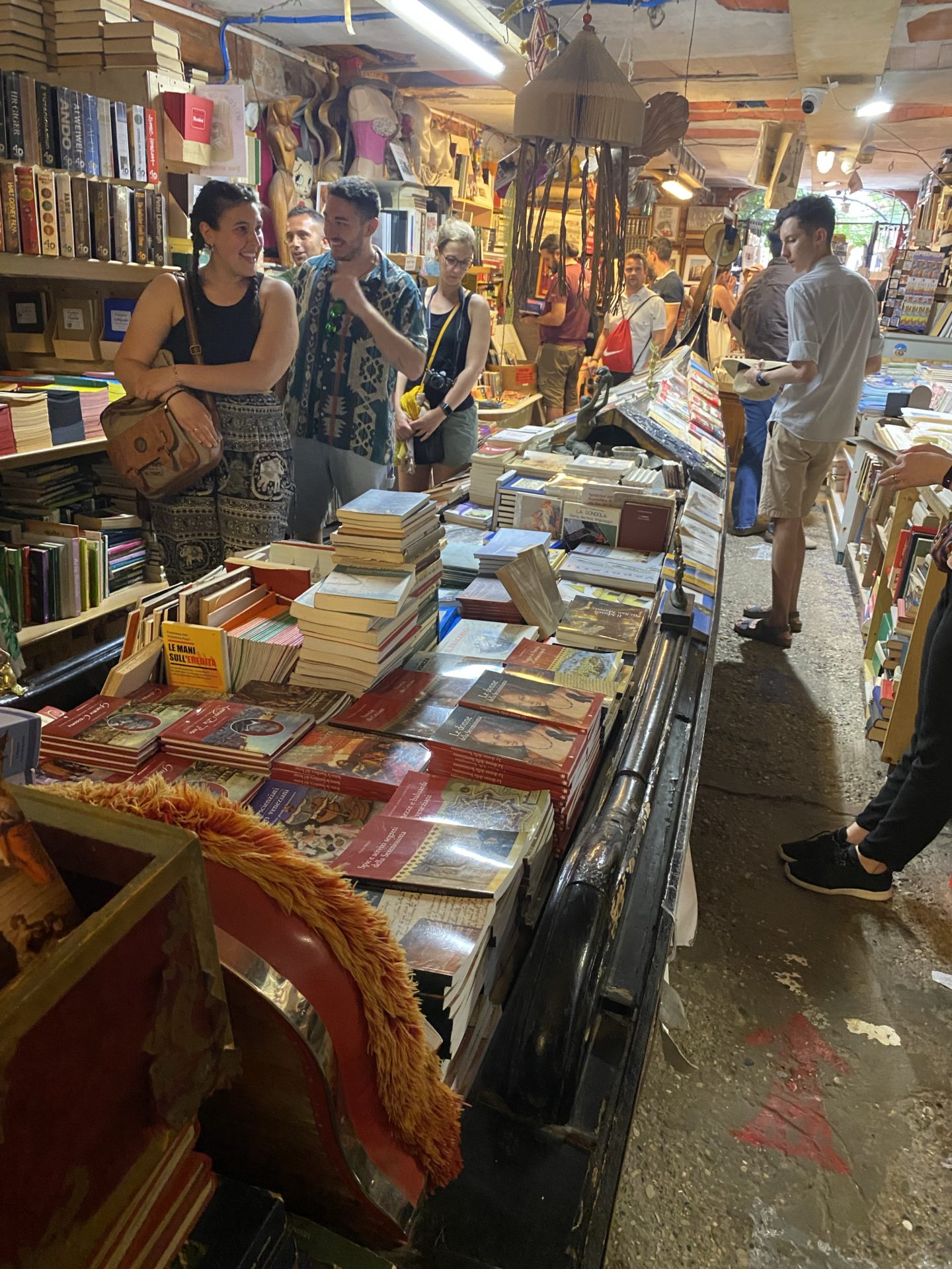 acqua alta venise librairie