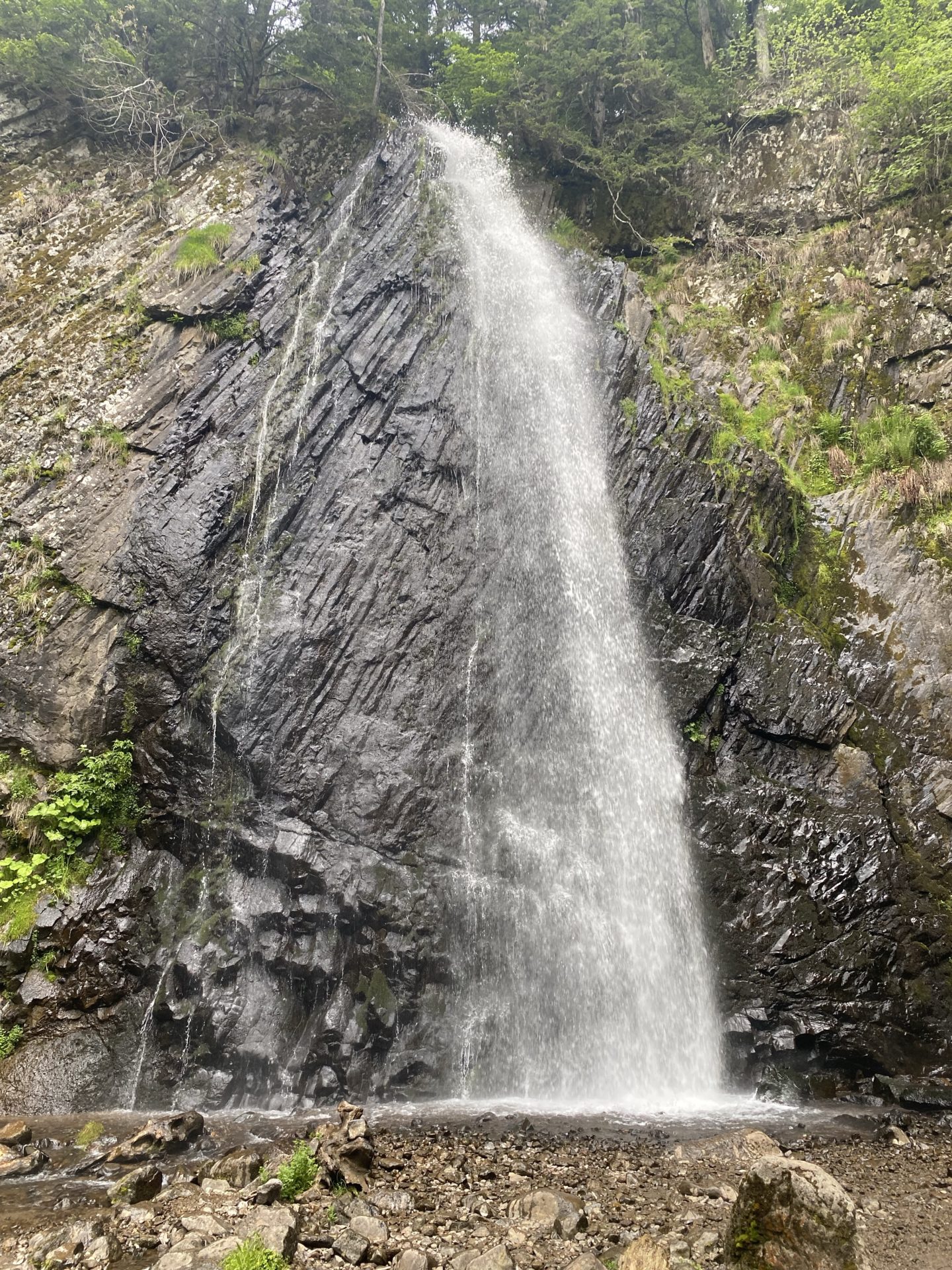 Cascade du Queureuilh - Paysage enchanteur du Puy-de-Dôme