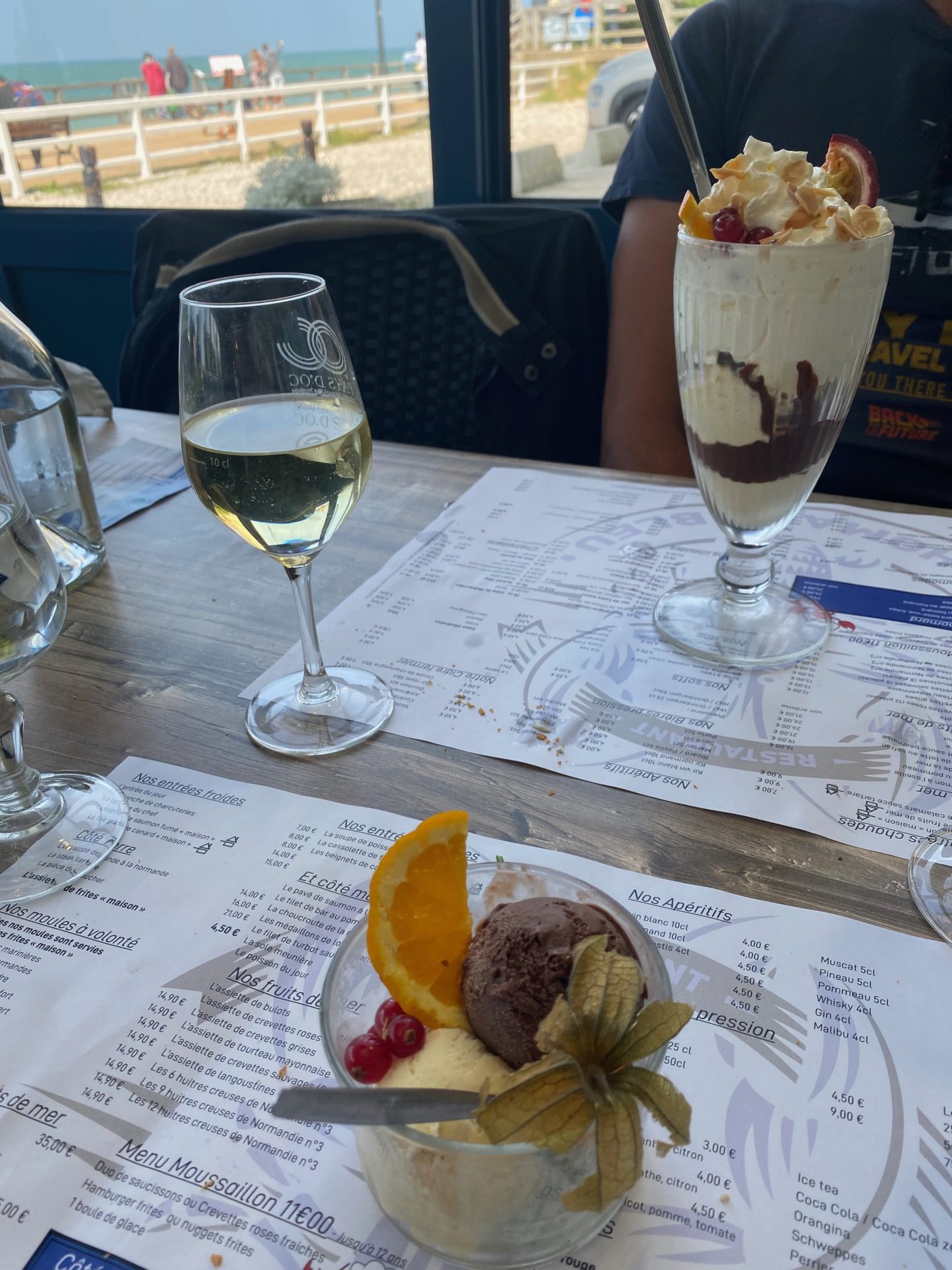 Où manger à Étretat : le restaurant Le Homard Bleu