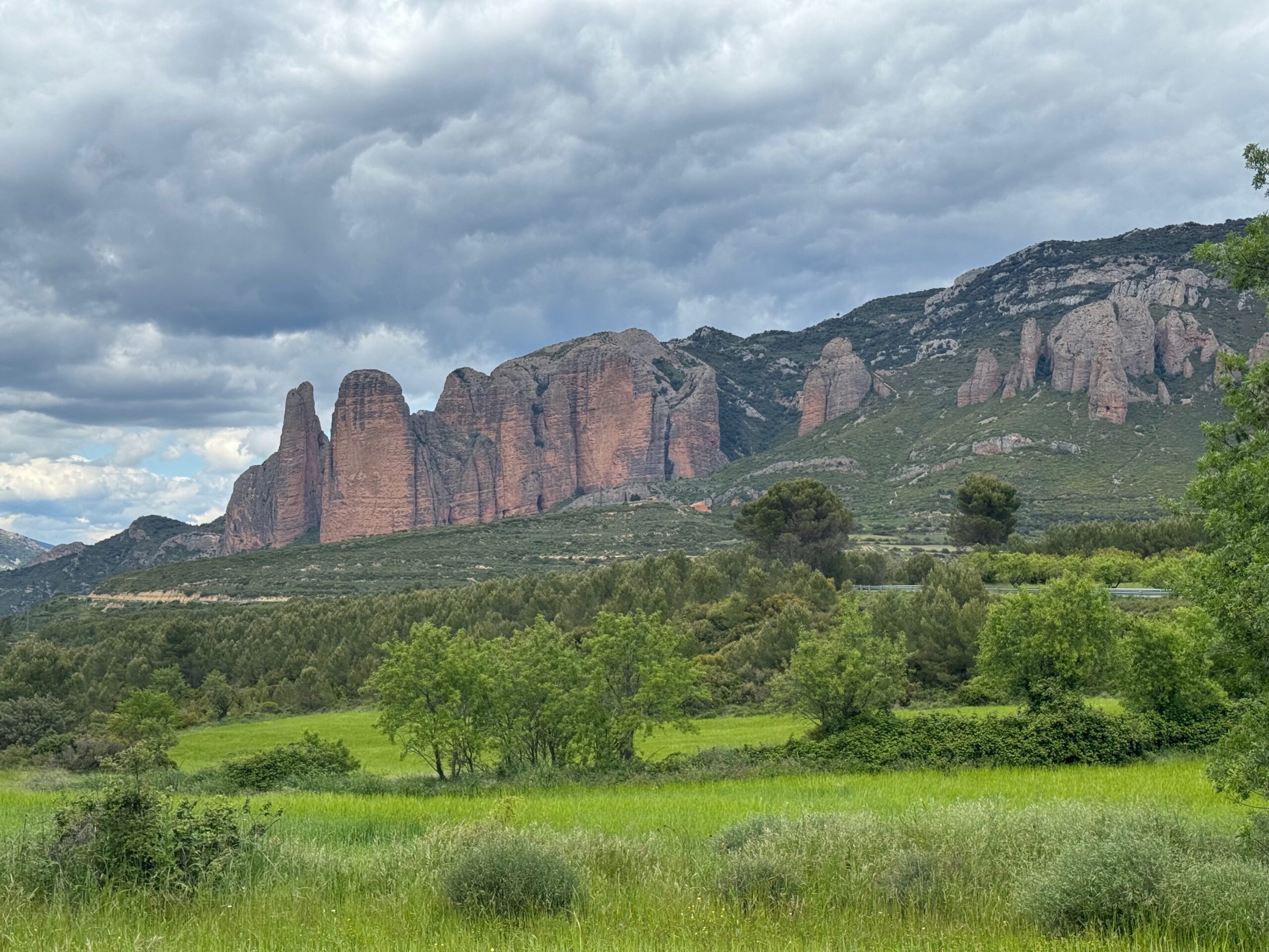vue sur les Mallos de Riglos en espagne